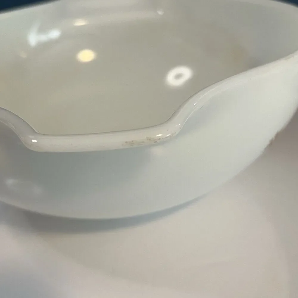 Vintage Pyrex Town & Country Cinderella Mixing Nesting Bowls #441 & 444 USA